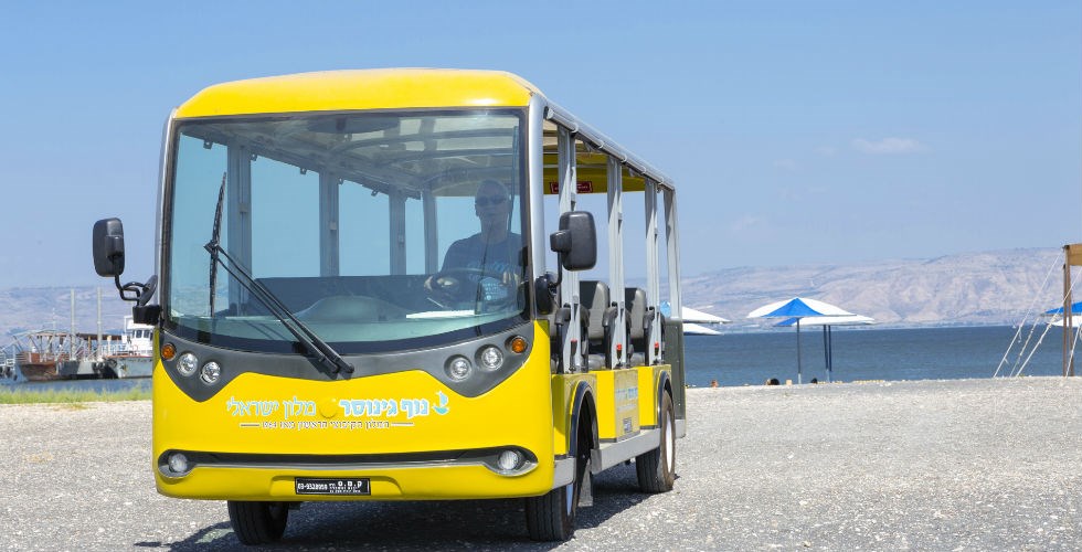 Nof Ginosar bus